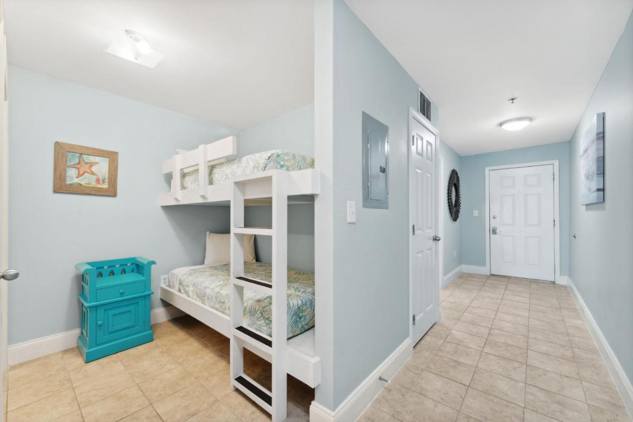A Shore Thing At Laketown Wharf #1904 By Nautical Holiday home
